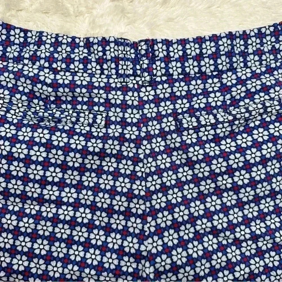 GAP The City Shorts Khaki Floral White /  Blue / Red Size 6 - Picture 16 of 16
